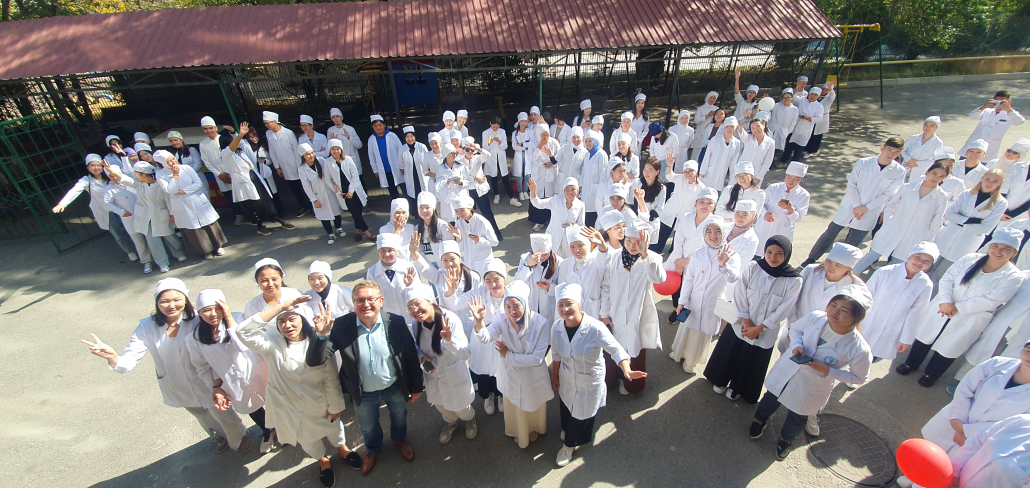 Delegationsreise nach Kirgisistan: Besuch der deutschen Delegation am Medical College Bischkek – einer Partner-Bildungseinrichtung von Janser Consult.